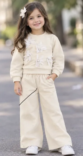طقم بناتي
